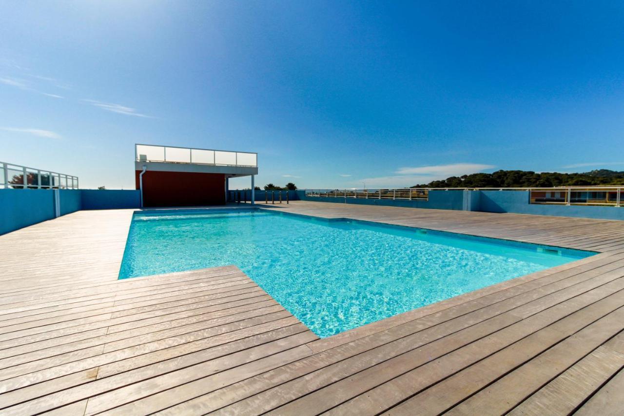 Faviere - Bella Vista T2 Cab Moderne Et Récent - Bv01b - 44m2 - Rd Jardin - Piscine Sur Le Toit Et Vue Panoramique - Gar Apartamento Bormes-les-Mimosas